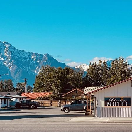 The Pioneer Motel Палмер Екстер'єр фото