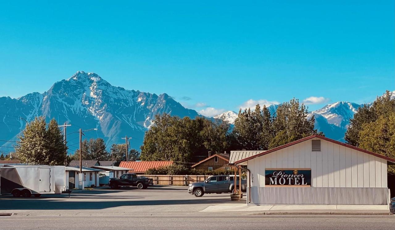 The Pioneer Motel Палмер Екстер'єр фото